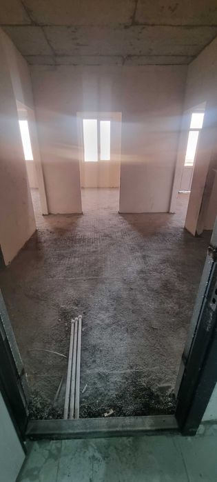 Продаётся квартира новострока в Центре города Андижан.