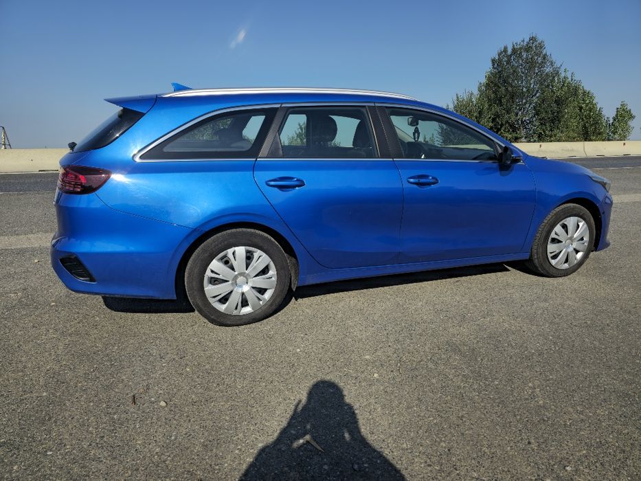 Kia Ceed GT line  plug in hybrid Garantie istoric service înmatriculata, fiscal.