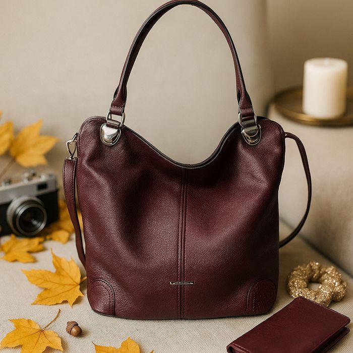 Дамска чанта тип торба – стил, организация и комфорт всеки ден