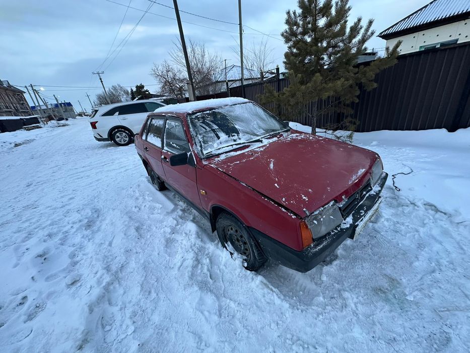 Продам ВАЗ -21099 По запчастям