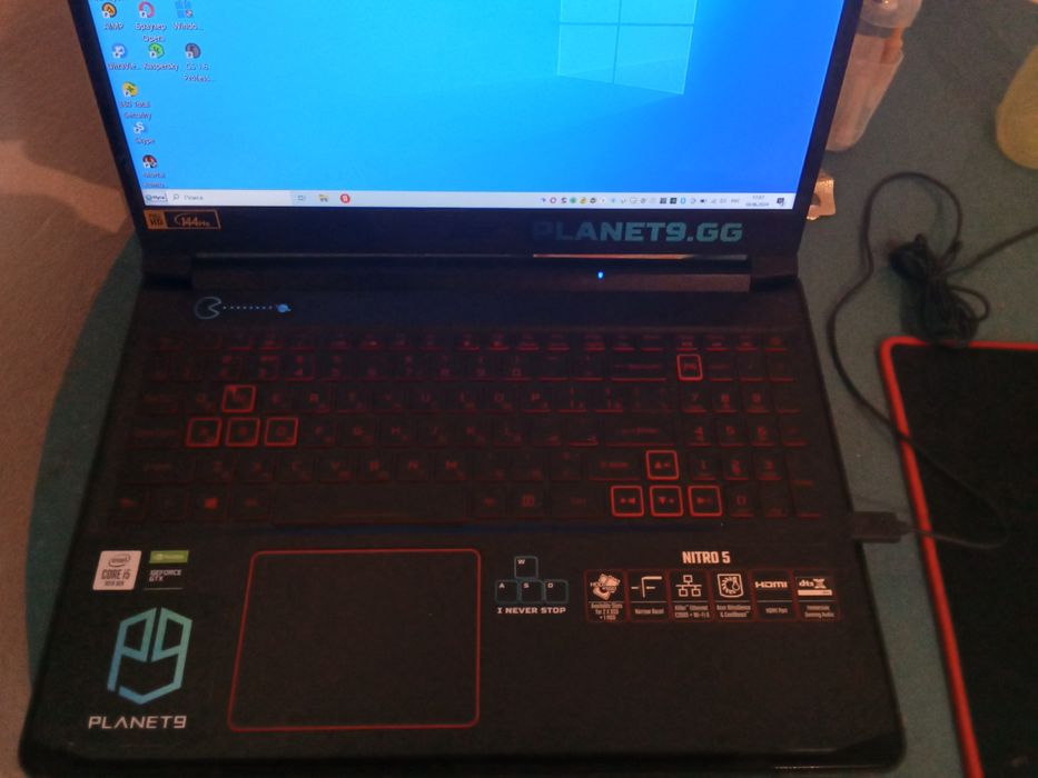 Ноутбук без горантий стоющий