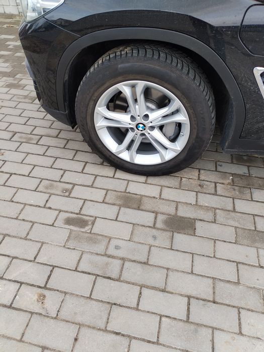 Vând jante cu cauciucuri BMW