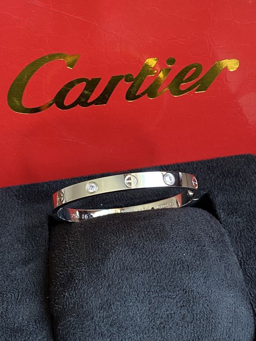 Brățară model Cartier LOVE White Gold 18K Diamond