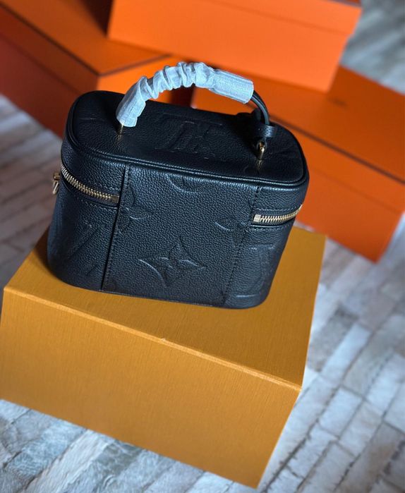Geanta Louis Vuitton Vanity (livrare 24h)