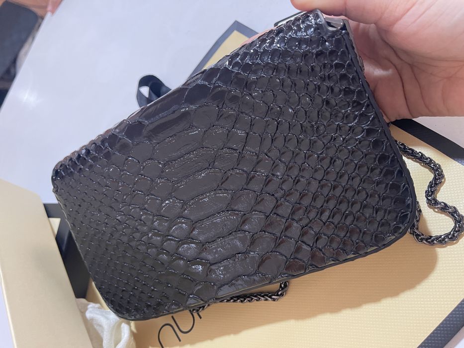 Продам кожанную сумку