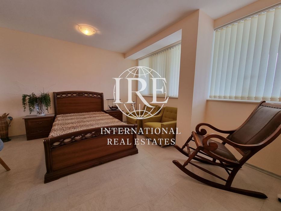 Продава се Къща в Варна, м-т Траката - 500 кв.м за 1010 €/кв.м - Снимка #11