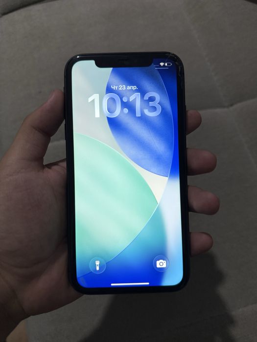 Срочно продаю айфон 11