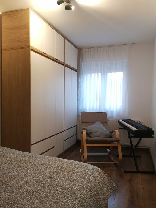 Apartament cu 3 camere str Eliberarii