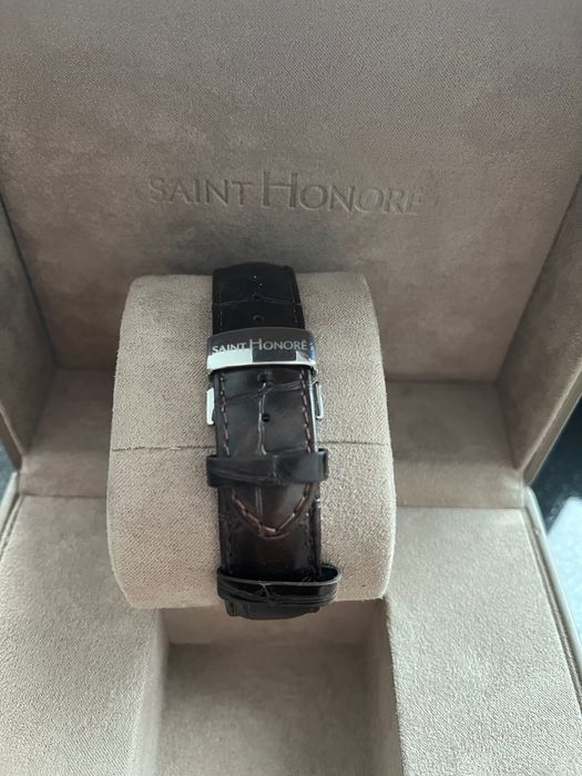 Ceas automatic, Saint Honore