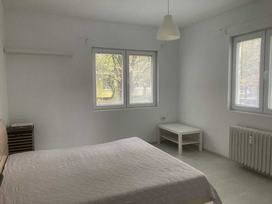 Дава се под наем Многостаен апартамент в София, Изток - 90 кв.м за 900 € - Снимка #3