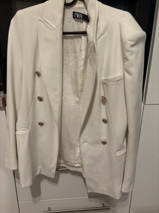 Бяло сако Зара- С размер