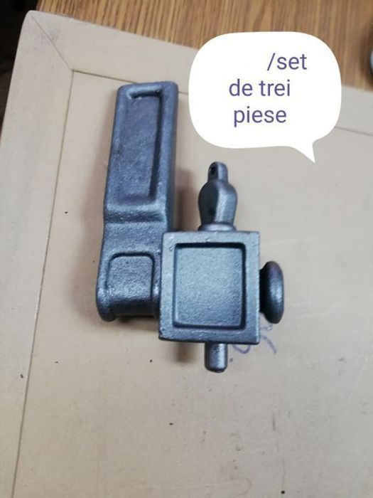 Balamale oblon spate jos. CA  016