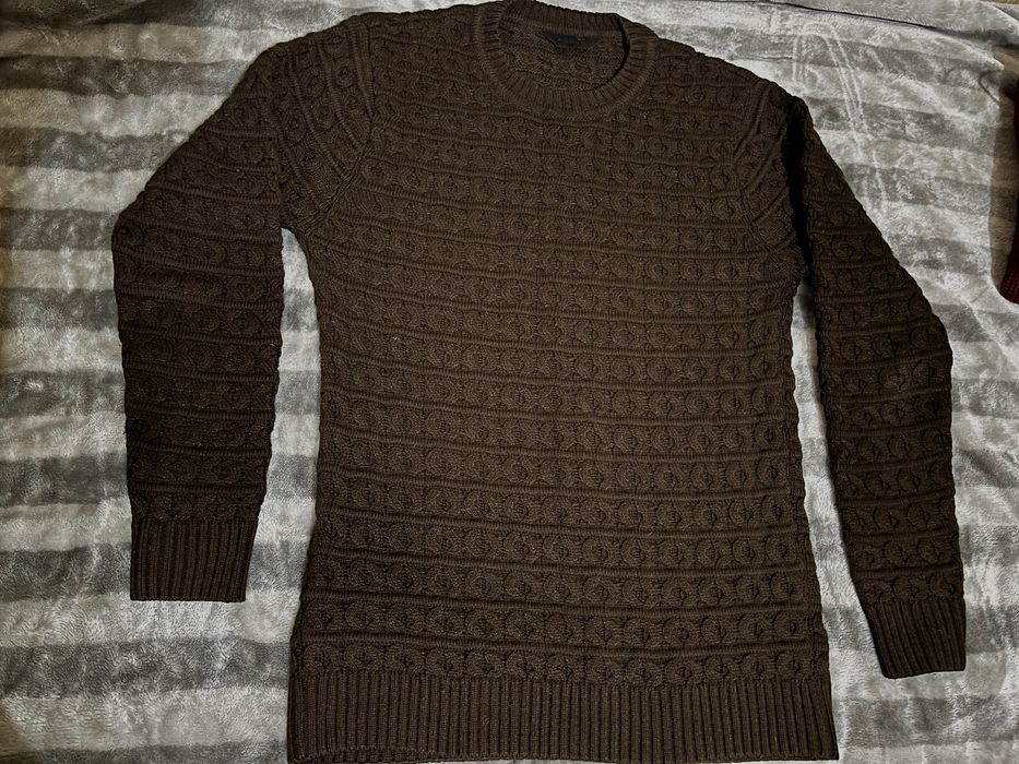 Erkaklar qishgi sviteri