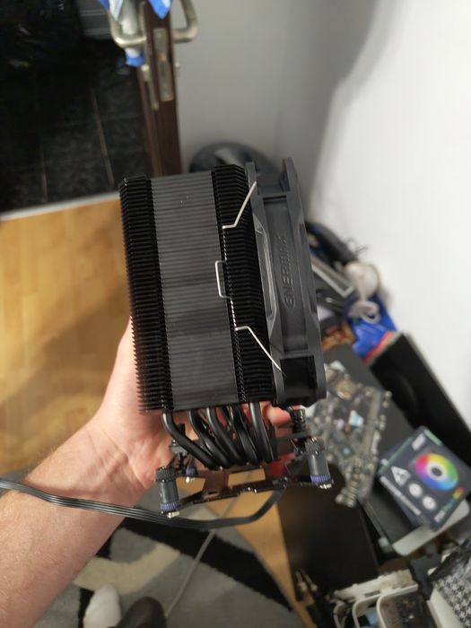 Cooler enermax 140mm