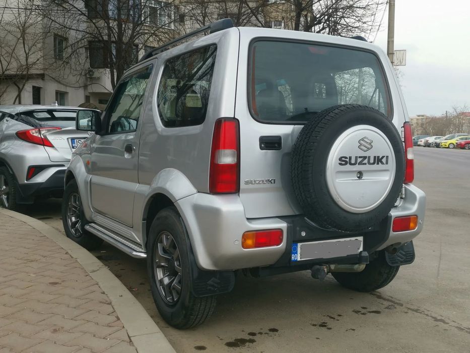 Suzuki Jimny - cutie automata