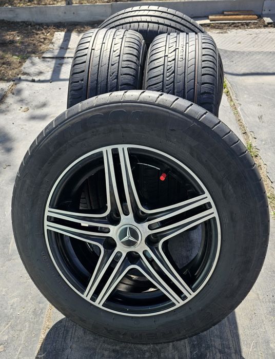 Продам комплект дисков с резиной r15