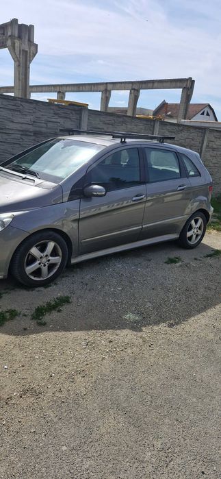 vand mercedes B200 an 2006 cutie automata