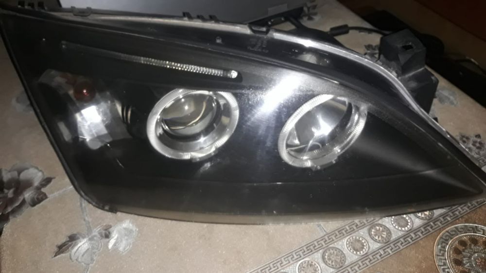 Faruri Mondeo Mk3 tuning cu motorase reglare