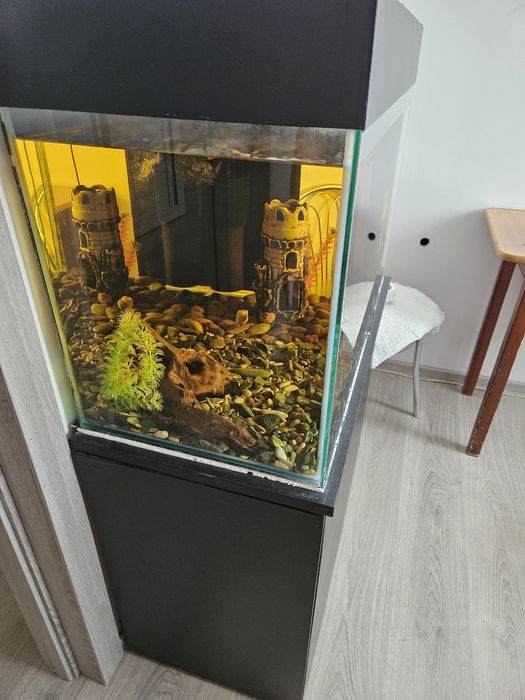 Аквариум 180л с тумбой