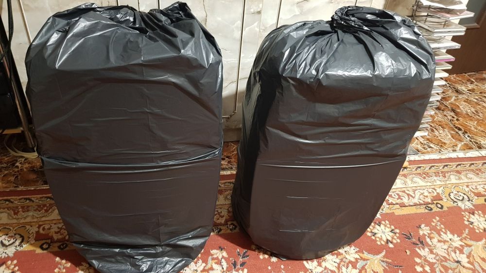 Pret pe bucata. Cutii/incinte mari pe 15" de fabrica, ca J.B.L Eon 515