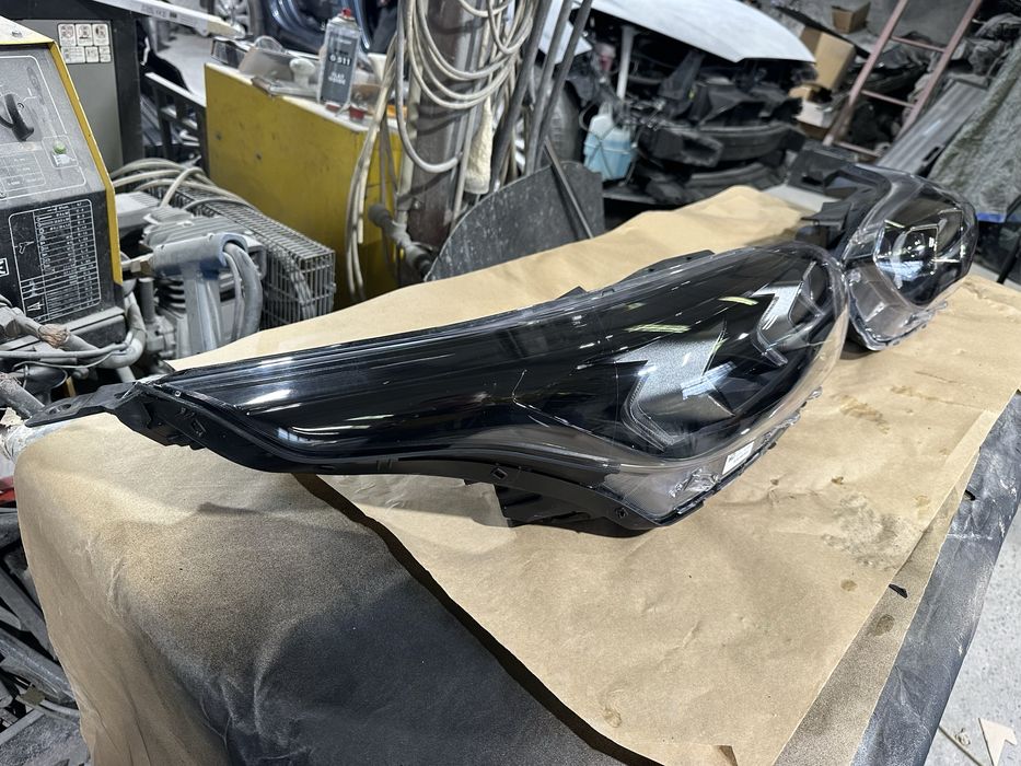 Kia Ceed Л и Д фар