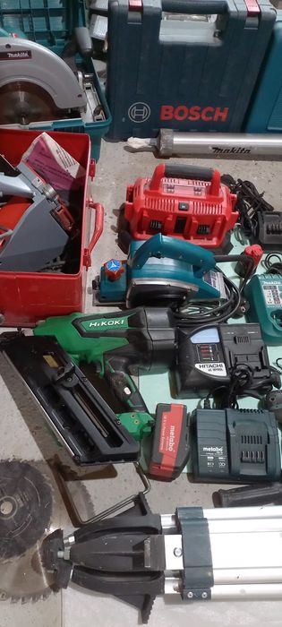 Filetanta flex circular pistol ancora percutanta proiector acumulator 18v incarcator Milwaukee Bosch Hilti Makita Ryobi Flex Metabo Festool freza Mafe