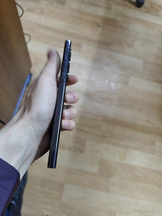 Samsung s23 ultra 256Гб продам