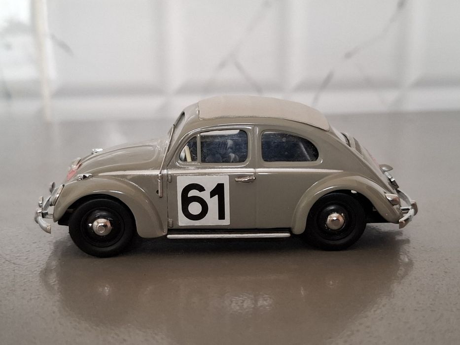 Коллекционная модель Фольксваген Жук, масштаб 1:43