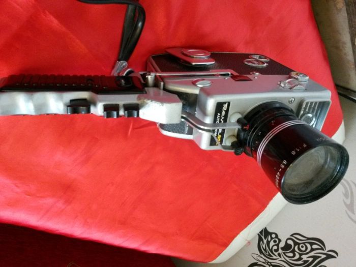 Камера Revue 85E