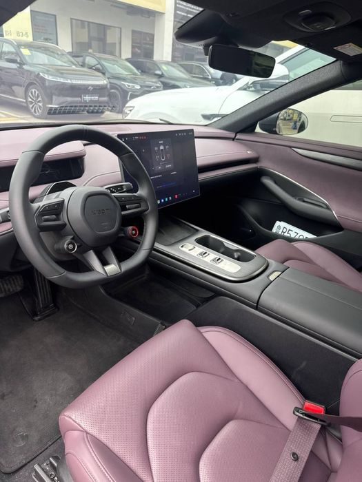 Xiaomi su7 pro 2025 йил