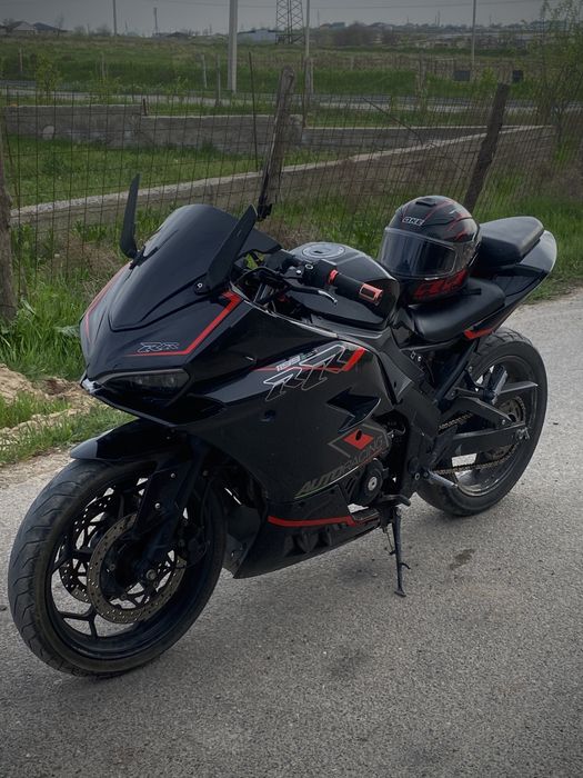 Dugati 400 кубовый