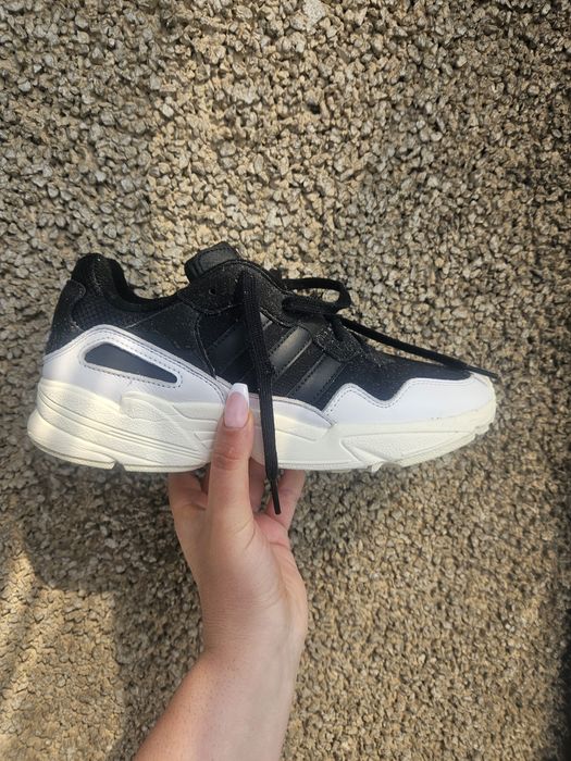 Adidas черни кецове