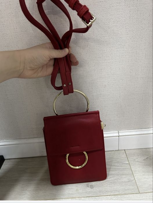 Продаю сумку женскую