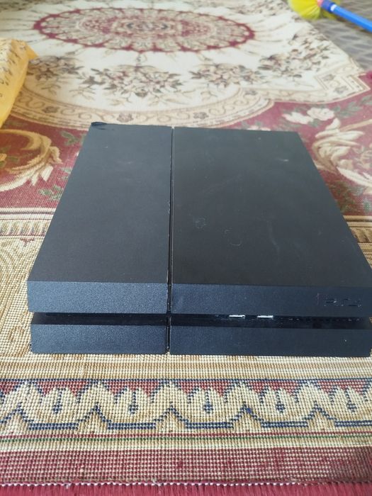 Playstation 4 fat