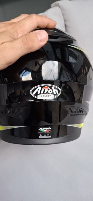 Vand casca moto airoh