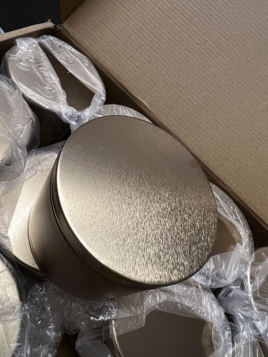 Vand cutii metalice pentru lumanari parfumate premium - 24 bucati