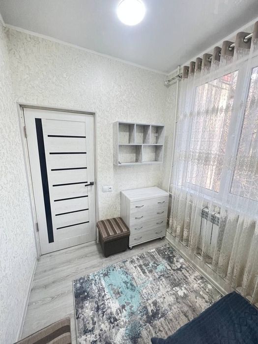 * Метро М.Улугбек 700 метр 1в2/3/4 Чиланзар 9 квартал Продаётся