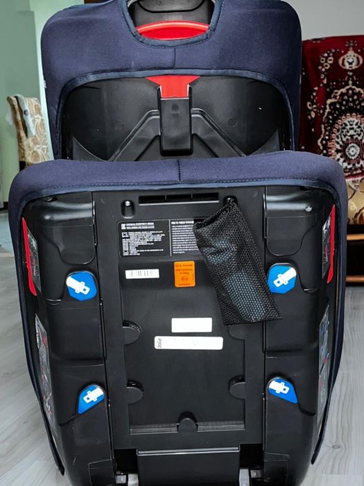 детское автокресло Joie