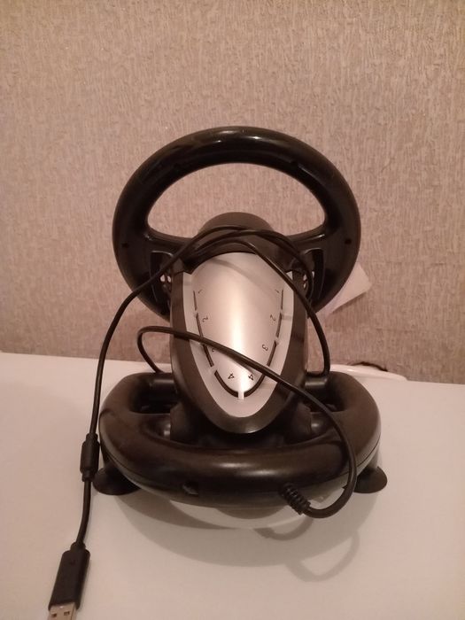 Продам игравой руль