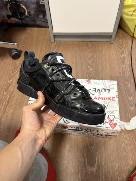 Vand adidasi dolce gabbana