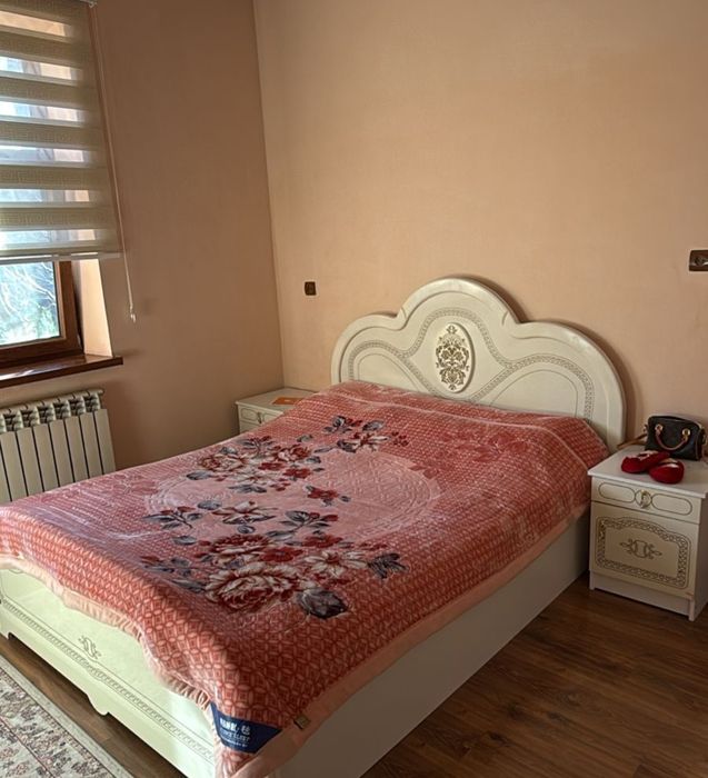 Спальный гарнитур