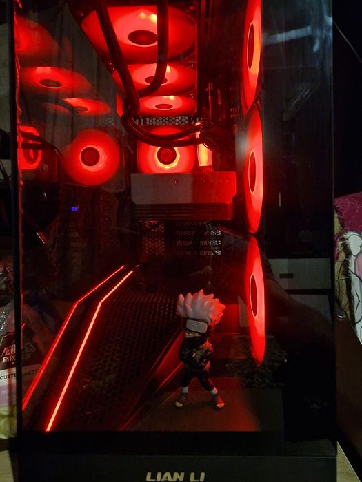 PC Gaming AMD Ryzen 5 5600 / RX 7700 XT 12 GB / 32 GB RAM DDR4