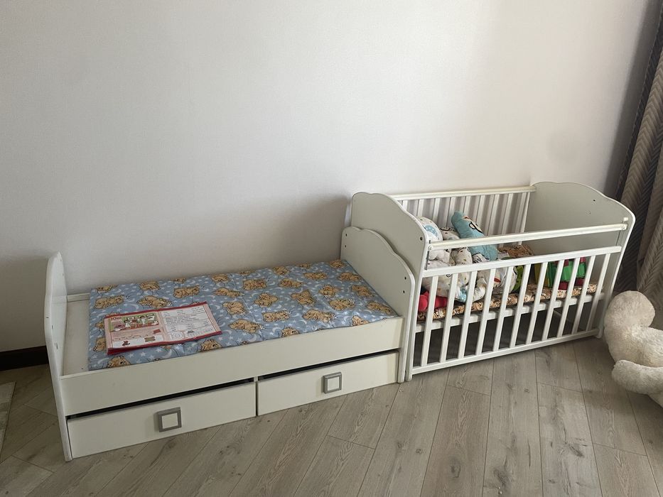 Продаю детскую кровать (2шт)