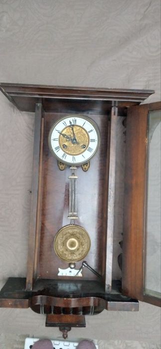 Часы старинные с боем