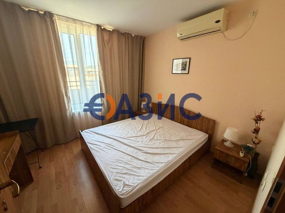 Продава се Тристаен апартамент в к.к. Слънчев бряг - 66 кв.м за 556 €/кв.м - Снимка #2