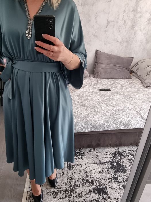 Rochie eleganta noua doar probata