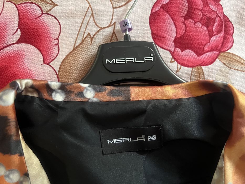 Женская одежда