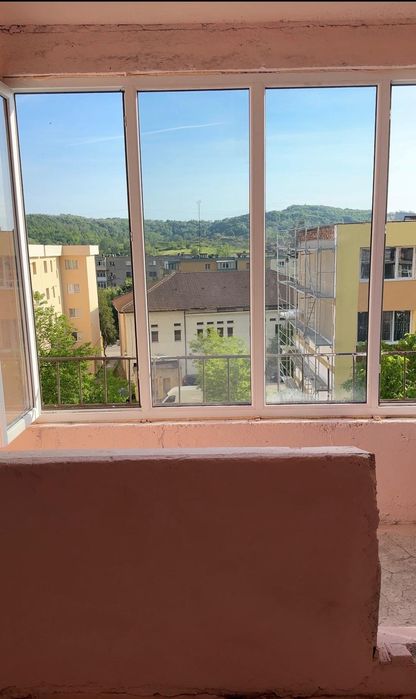 Apartamente de vânzare
