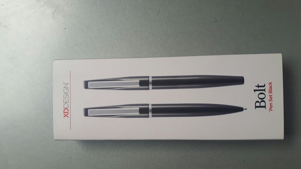 Seturi cu pixuri