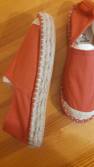 Дамски еспадрили